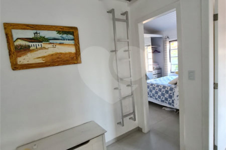 Casa à venda com 2 quartos, sendo 1 suíte, em Manguinhos, Armação dos Búzios, RJ