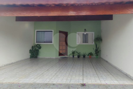 Casa à venda com 2 quartos, sendo 1 suíte, em Jardim Residencial das Dálias, Sorocaba, SP