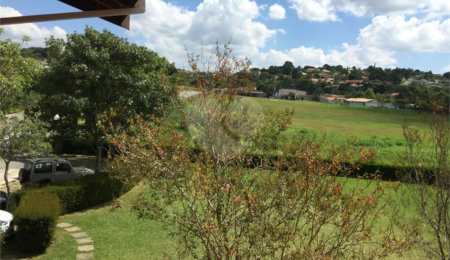 Casa à venda com 4 suítes em Jardim Maristela, Atibaia, SP