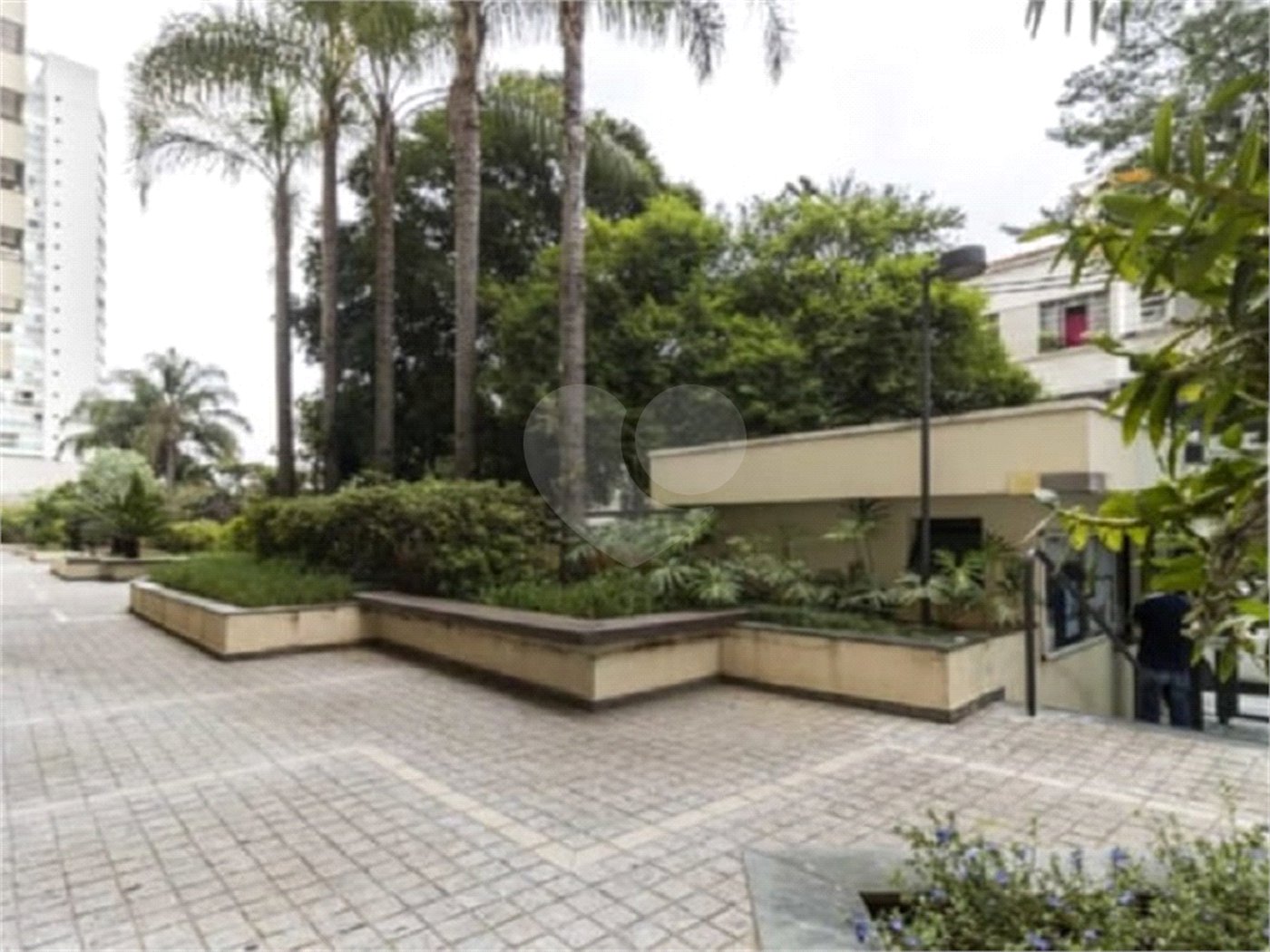 Apartamento à venda com 3 quartos, sendo 2 suítes, em Barra Funda, São Paulo, SP