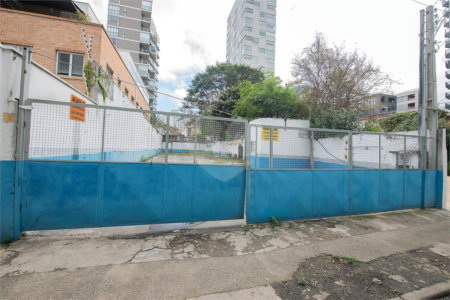 Terreno à venda em Vila Olímpia, São Paulo, SP