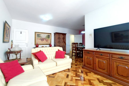 Apartamento à venda com 3 quartos, sendo 1 suíte, em Alto da Boa Vista, São Paulo, SP