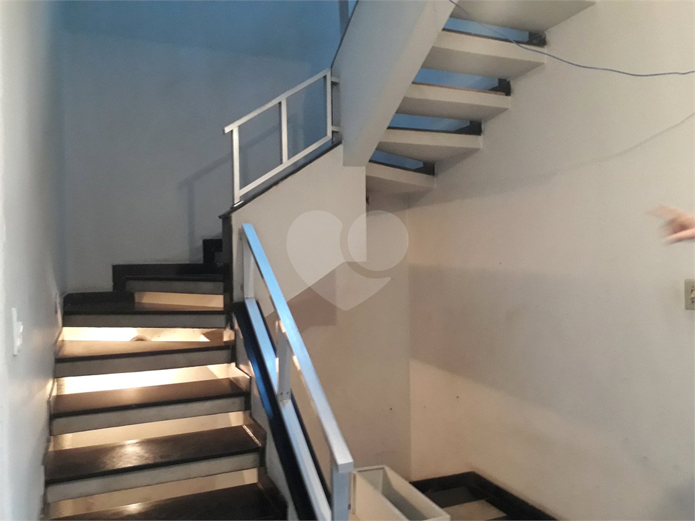 Sobrado à venda com 4 quartos, sendo 2 suítes, em Santana, São Paulo, SP