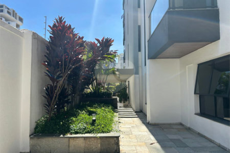 Apartamento para alugar com 3 quartos, sendo 1 suíte,  em Pinheiros, São Paulo, SP