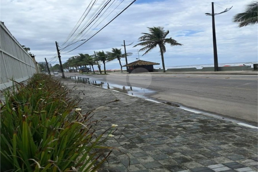 Apartamento à venda com 1 quarto em Praias Paulistanas, Mongaguá, SP