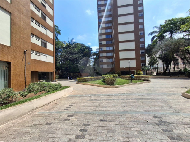 Apartamento à venda com 3 quartos, sendo 1 suíte,  em Santana, São Paulo, SP
