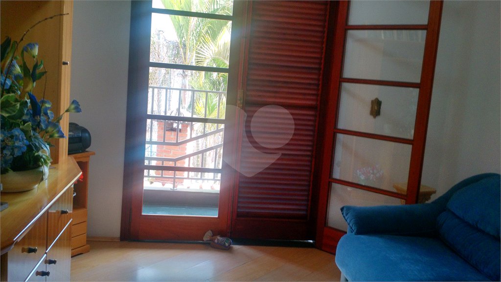 Casa à venda com 3 quartos, sendo 1 suíte, em Horto, São Paulo, SP