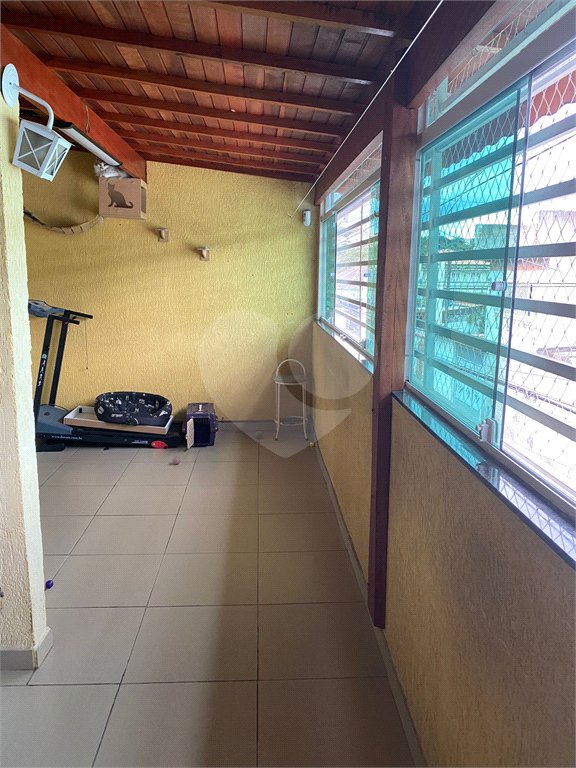 Sobrado à venda com 2 suítes em Santa Terezinha, São Paulo, SP