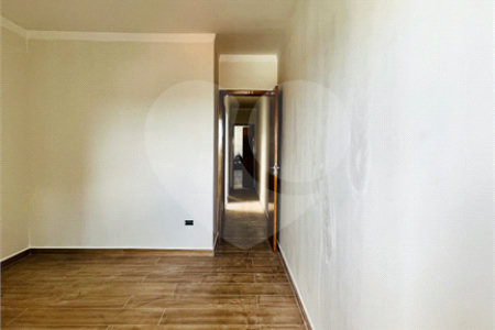 Sobrado à venda com 3 quartos, sendo 1 suíte, em Vila Mazzei, São Paulo, SP