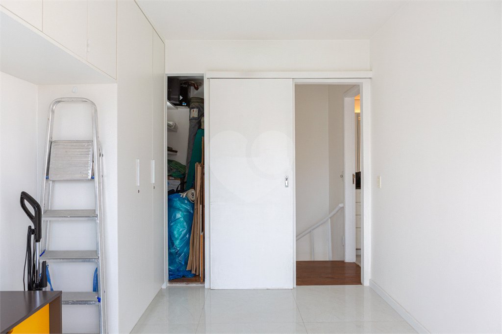 Duplex à venda com 2 quartos, sendo 1 suíte, em Vila Clementino, São Paulo, SP