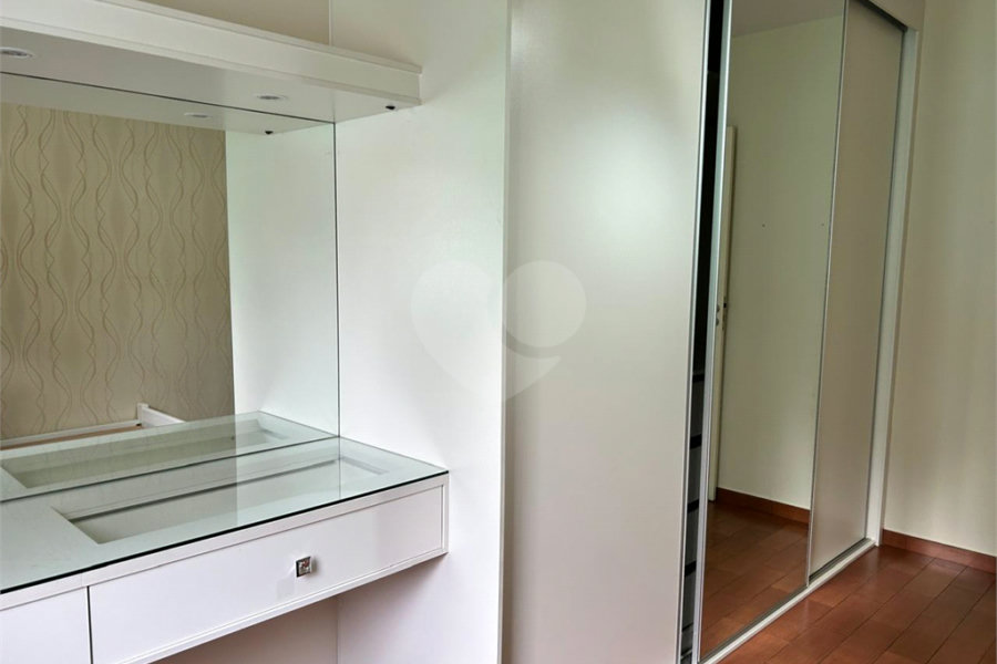 Sobrado à venda com 3 quartos em Vila Aurora (zona Norte), São Paulo, SP