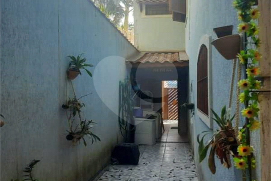 Sobrado à venda com 3 quartos, sendo 1 suíte, em Jardim Virginia Bianca, São Paulo, SP