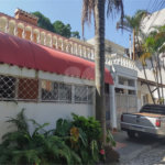 Casa de Vila à venda com 5 quartos, sendo 1 suíte,  em Alto da Boa Vista, São Paulo, SP