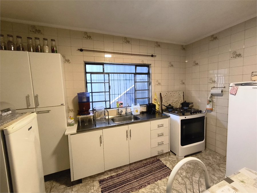 Sobrado à venda com 3 quartos no Brasilândia, São Paulo, SP