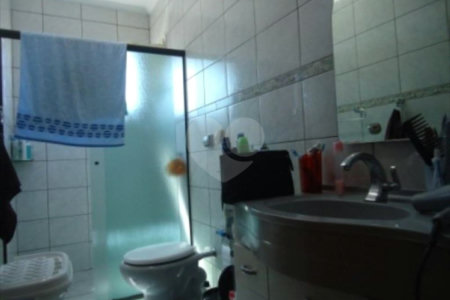 Casa à venda com 3 quartos, sendo 1 suíte,  em Vila Santo Estéfano, São Paulo, SP