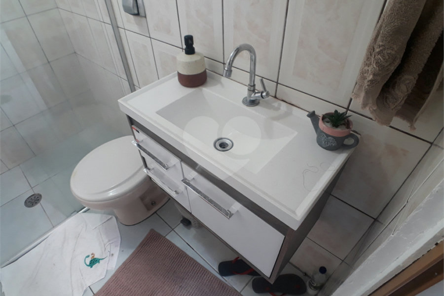 Sobrado à venda com 4 quartos em Parada Inglesa, São Paulo, SP