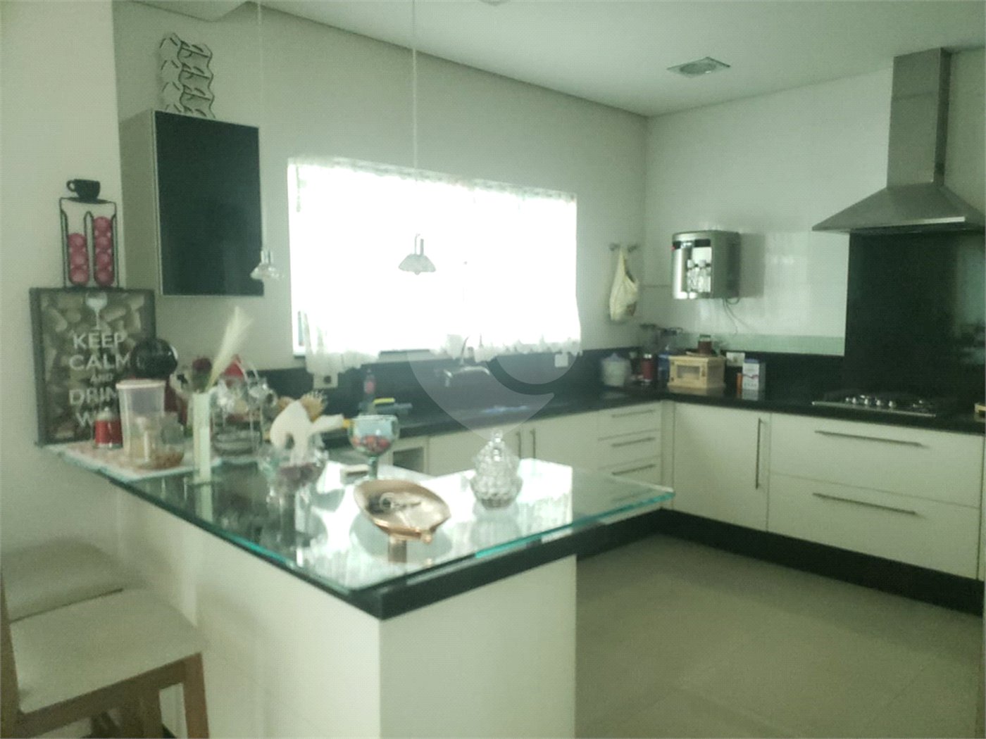 Casa à venda com 3 quartos, sendo 1 suíte, no condomínio Horizontes de Sorocaba, Sorocaba - SP