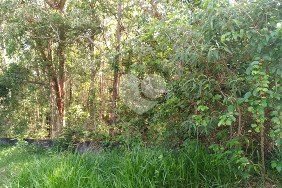 Terreno à venda no condomínio Suíça da Cantareira, Mairiporã - SP
