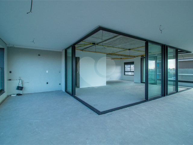 Apartamento à venda com 4 suítes em Moema, São Paulo, SP