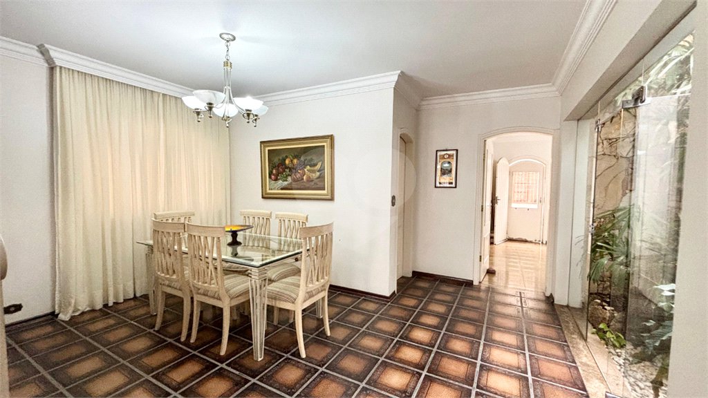 Casa à venda com 5 quartos, sendo 2 suítes, em Vila Formosa, São Paulo, SP