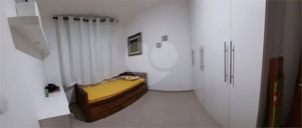 Casa à venda com 4 quartos, sendo 1 suíte, no condomínio River Plate, Rio de Janeiro - RJ