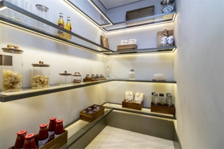 Apartamento à venda com 4 suítes em Jardim Guedala, São Paulo, SP