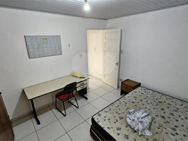 Casa à venda com 3 quartos, sendo 1 suíte,  em Alto da Boa Vista, São Paulo, SP