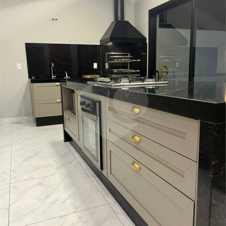 Casa à venda com 3 quartos, sendo 1 suíte, no condomínio Residencial Evidências, Indaiatuba - SP
