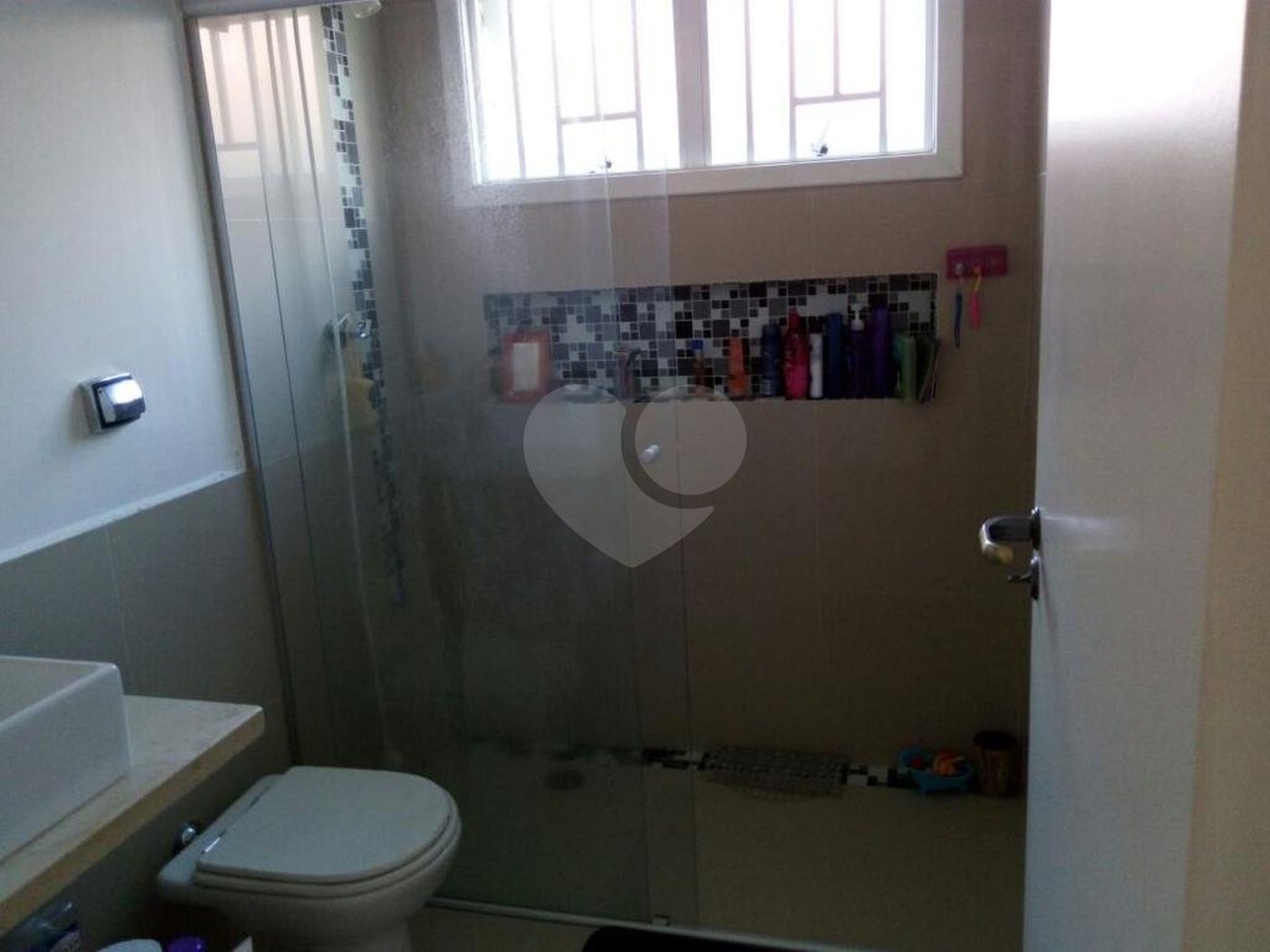 Sobrado à venda com 3 quartos, sendo 1 suíte, em Horto Florestal, São Paulo, SP