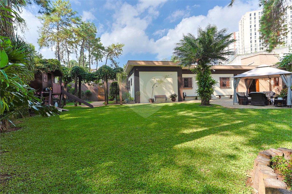 Casa Térrea à venda com 1 quarto em Jardim Marajoara, São Paulo, SP