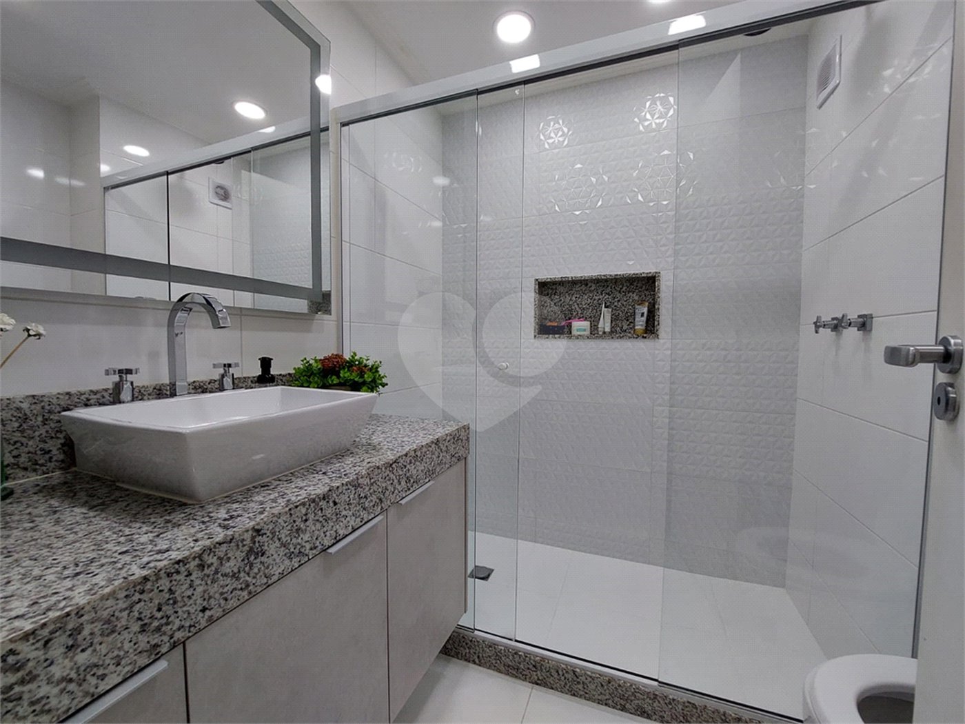 Apartamento à venda com 3 quartos, sendo 1 suíte, em Tijuca, Rio de Janeiro, RJ