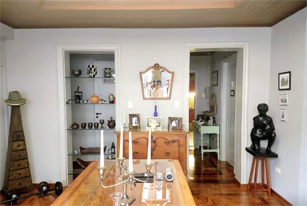Apartamento à venda com 2 quartos, sendo 1 suíte, em Republica, São Paulo, SP