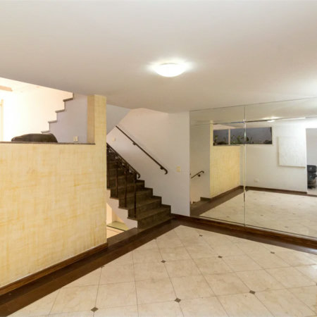Sobrado à venda com 6 quartos, sendo 4 suítes, em Alto da Lapa, São Paulo, SP