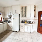 Casa à venda com 4 quartos, sendo 2 suítes,  no condomínio Villaggio Capriccio, Louveira - SP