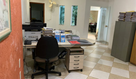 Casa à venda com 3 quartos, sendo 1 suíte, em Vila Romana, São Paulo, SP