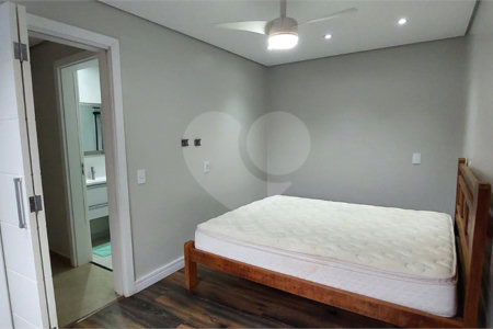 Casa para alugar com 5 quartos, sendo 1 suíte, no condomínio Figueira Garden, Atibaia - SP