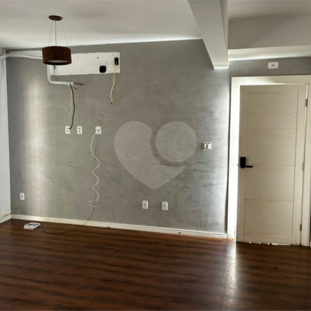 Casa para alugar com 3 quartos, sendo 1 suíte,  no condomínio Bella Roma, São Roque - SP