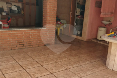 Casa à venda com 3 quartos, sendo 1 suíte, em Vila São João, Guarulhos, SP