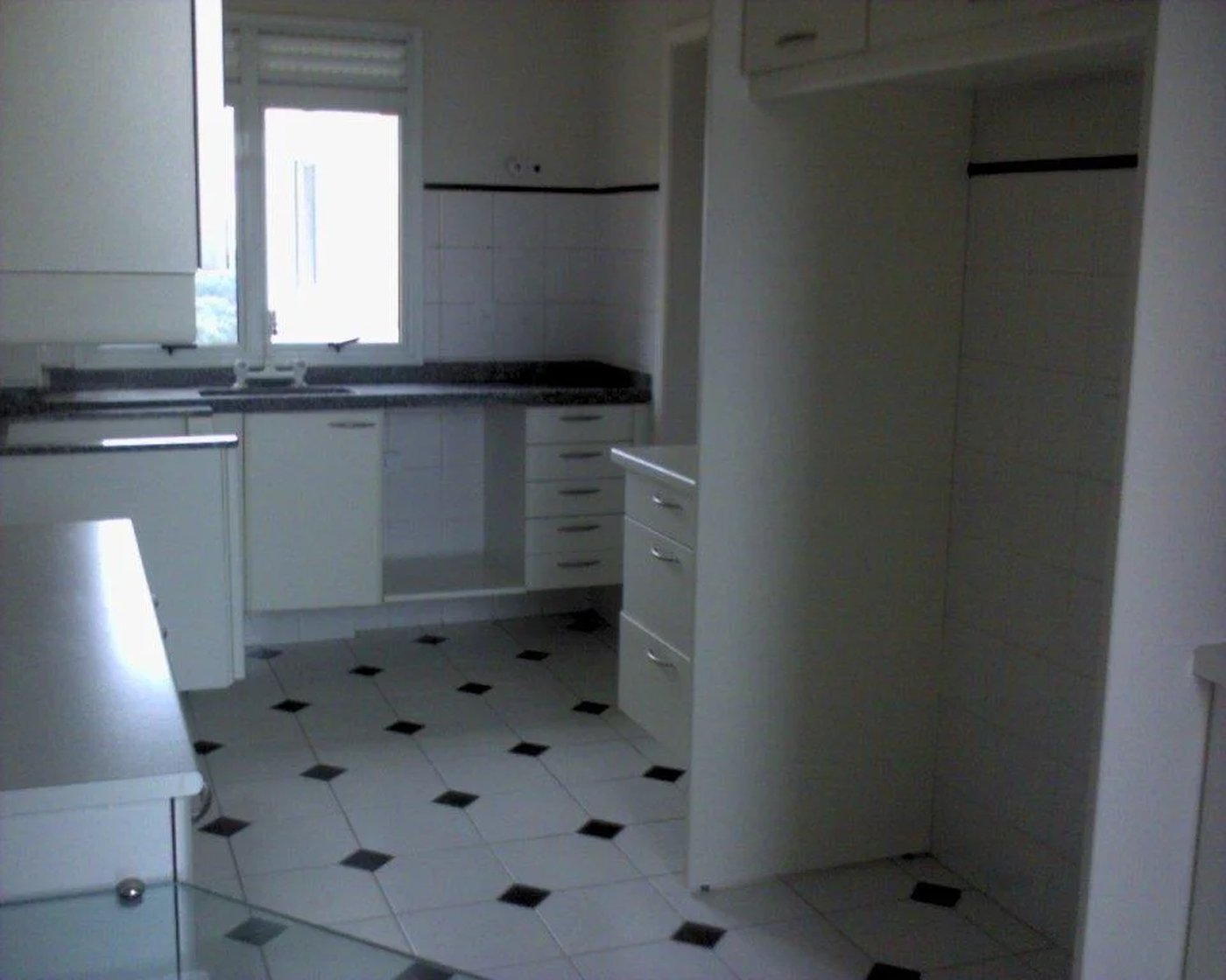Apartamento à venda com 3 suítes em Vila Suzana, São Paulo, SP