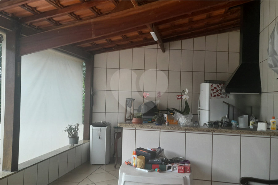Sobrado à venda com 3 quartos, sendo 1 suíte, em Tremembé, São Paulo, SP