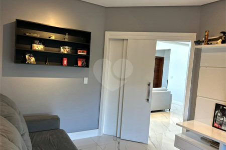 Casa à venda com 3 suítes no condomínio Terras de Lucas, Sorocaba - SP