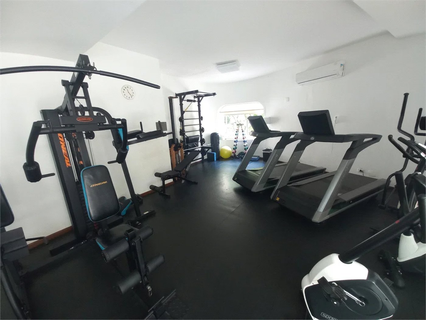 Apartamento à venda com 3 quartos, sendo 1 suíte,  em Vila Andrade, São Paulo, SP