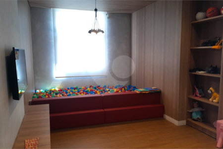 Apartamento à venda com 3 quartos, sendo 1 suíte, em Vila Bastos, Santo André, SP