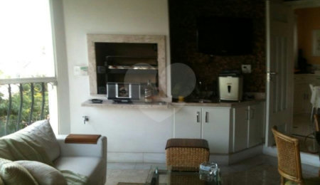 Apartamento à venda com 4 suítes em Campo Belo, São Paulo, SP