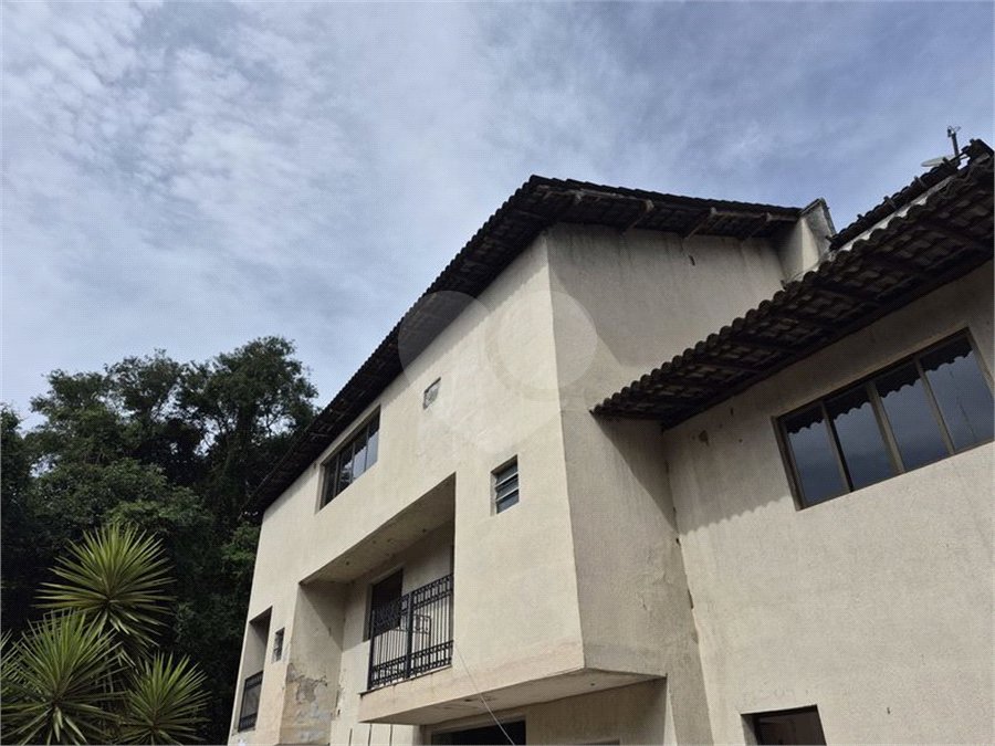 Casa à venda com 4 suítes no condomínio Associação Reserva das Hortênsias, Mairiporã - SP