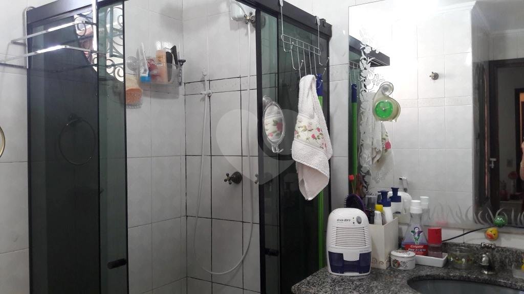 Sobrado à venda com 2 quartos, sendo 1 suíte,  em Vila Paulicéia, São Paulo, SP