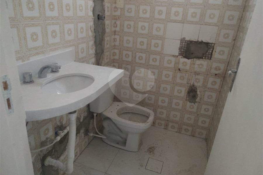 Sobrado à venda com 3 quartos, sendo 1 suíte,  em Tremembé, São Paulo, SP