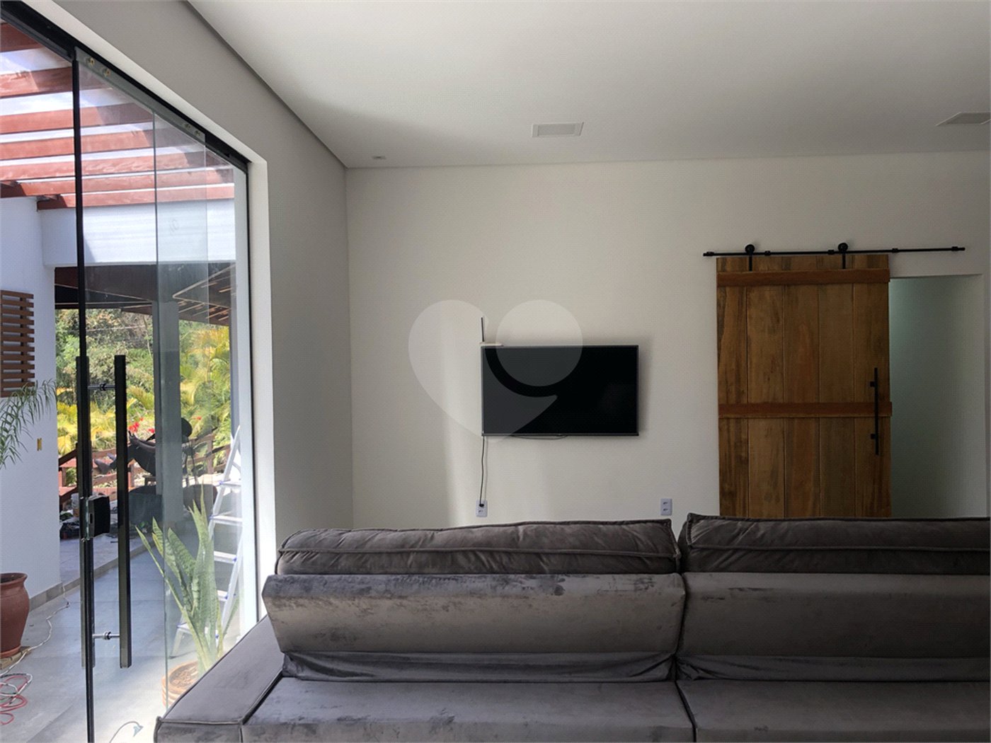 Chácara à venda com 6 quartos, sendo 2 suítes, em Jardim Brogotá, Atibaia, SP