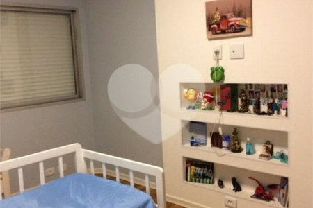 Apartamento à venda com 4 quartos, sendo 2 suítes, em Cerqueira César, São Paulo, SP