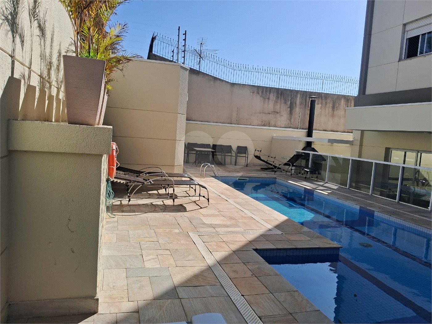 Apartamento à venda com 2 quartos, sendo 1 suíte,  no Centro, Mogi das Cruzes, SP